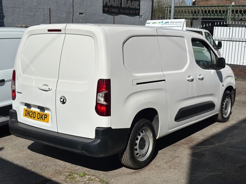 2020-20 Vauxhall Combo Edition LWB L2, AUTOMATIC, 130 BHP, FSH, HUGE SPEC, - Picture 5 of 12