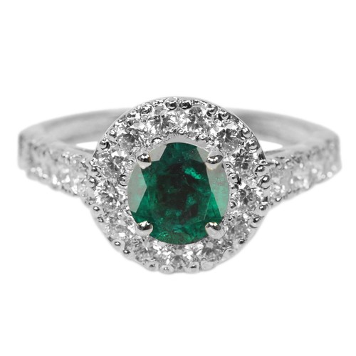 1.37Ct 100% Natural Green Emerald IGI Certified Diamond Ring In 14KT White Gold