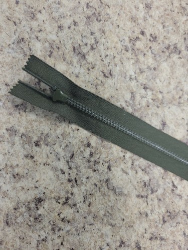 New Old Stock military Talon 42 Zippers green, 10" - Picture 6 of 7