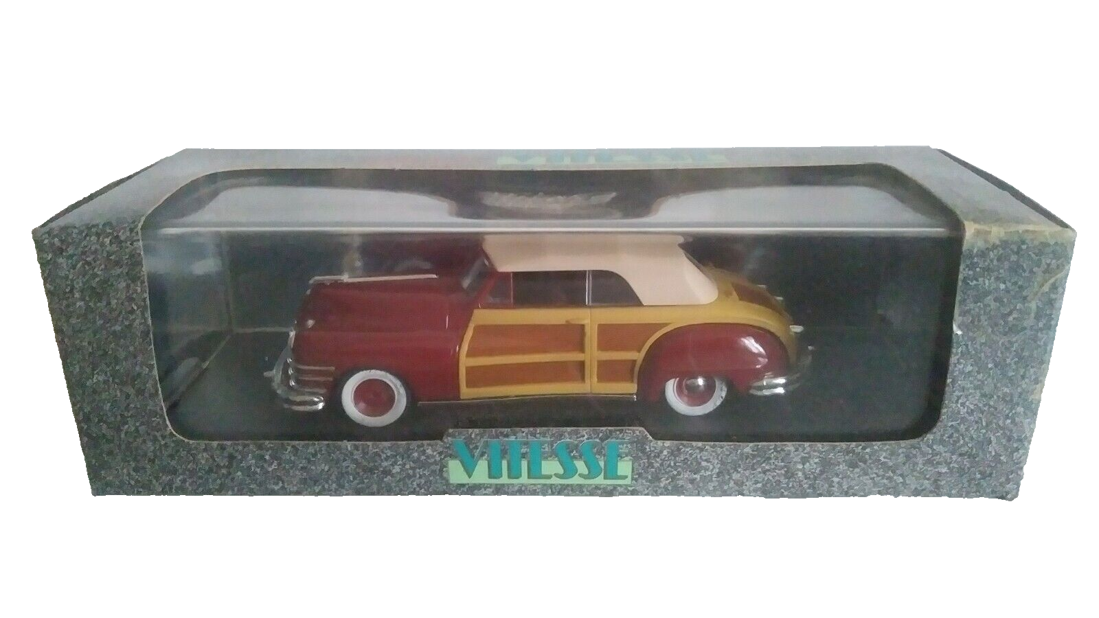 Foto 1 di 3