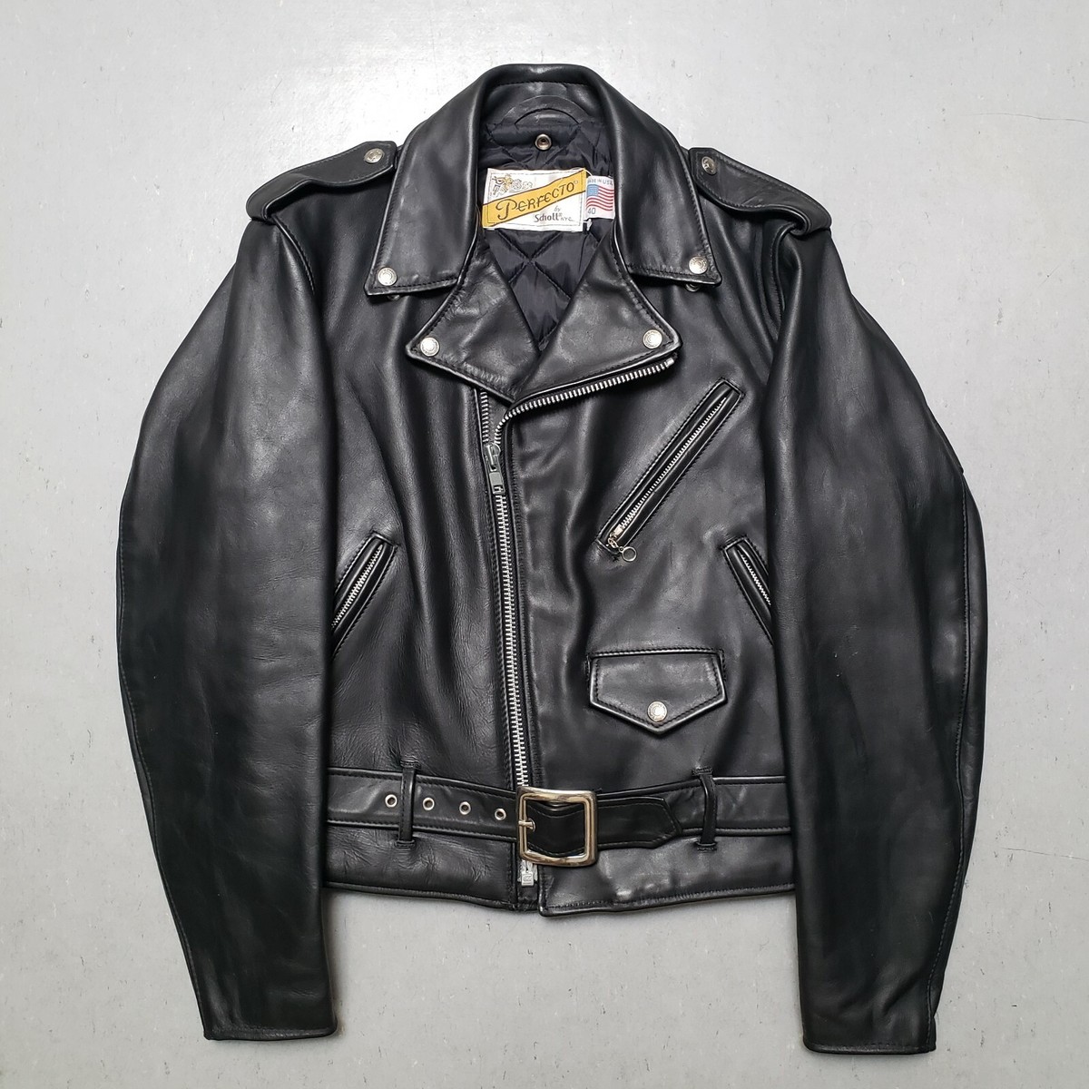 Vtg 70s SCHOTT PERFECTO Black Leather Motorcycle Jacket Sz Vtg 70s SCHOTT PERFECTO Black Leather Motorcycle Jacket Sz