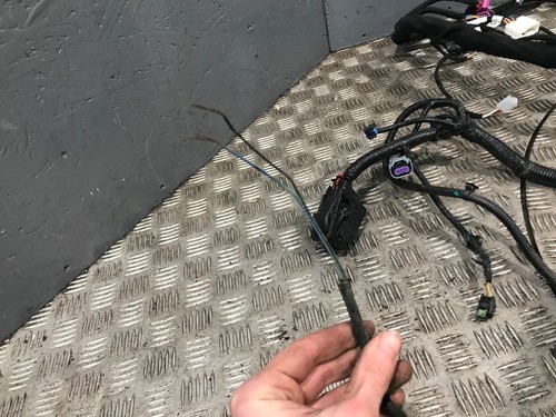 LDV Maxus EV30 eDeliver 3 2019-on Scheinwerfer Kabel mit Sicherungskasten C003233391 - Bild 9 von 23
