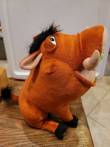 Disney Lion King Talking Pumba Eating Worm 12" Plush Works Great Burps Etc - Picture 2 of 4