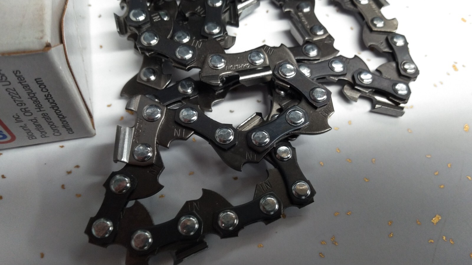 New In Box Carlton Chainsaw Chain N1C045G 3/8Lp .050'' /1,3 Made In