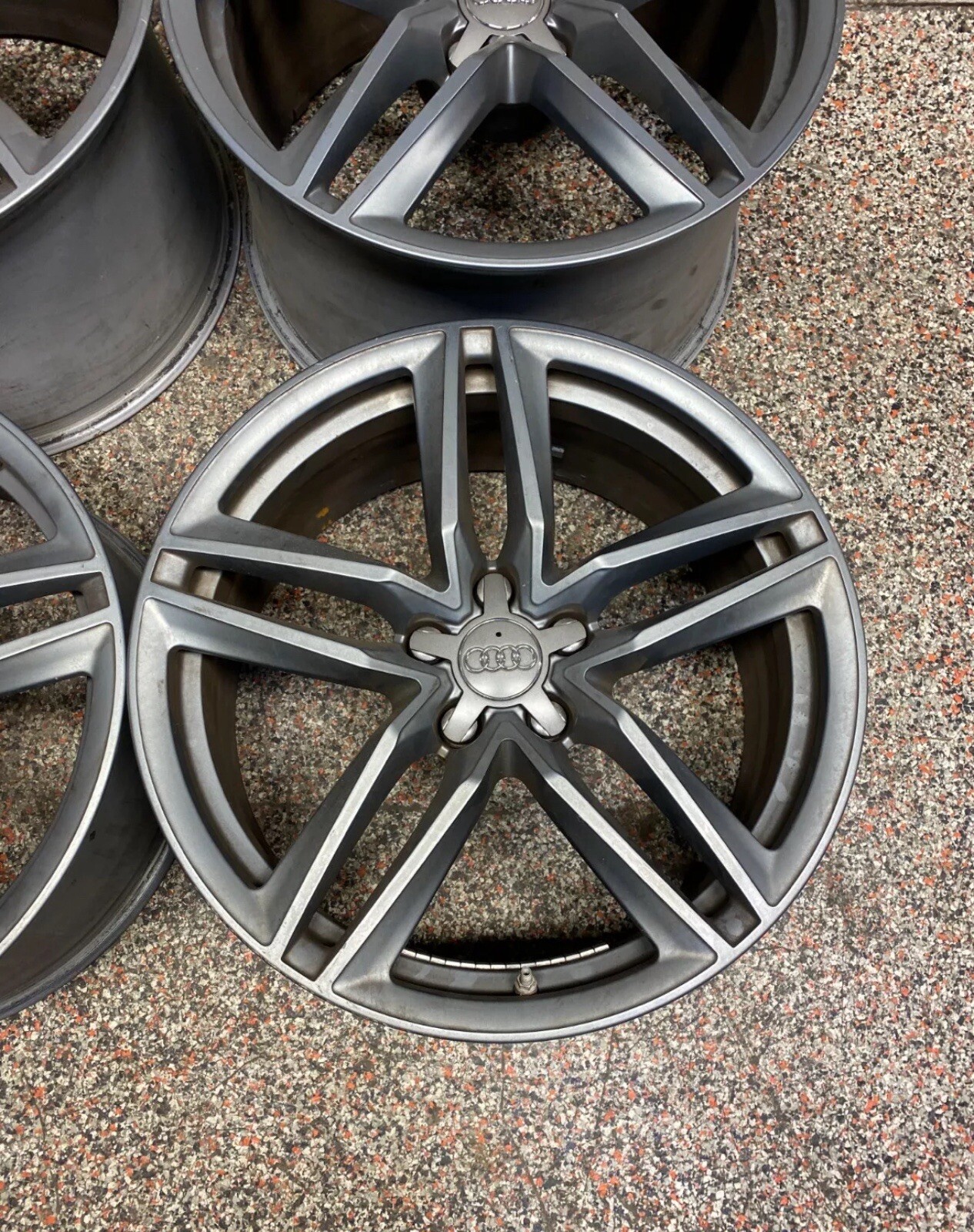 19" Audi R8 V8 V10 OEM factory forged wheels rims 2015 2014 2013 2012 2011 2010