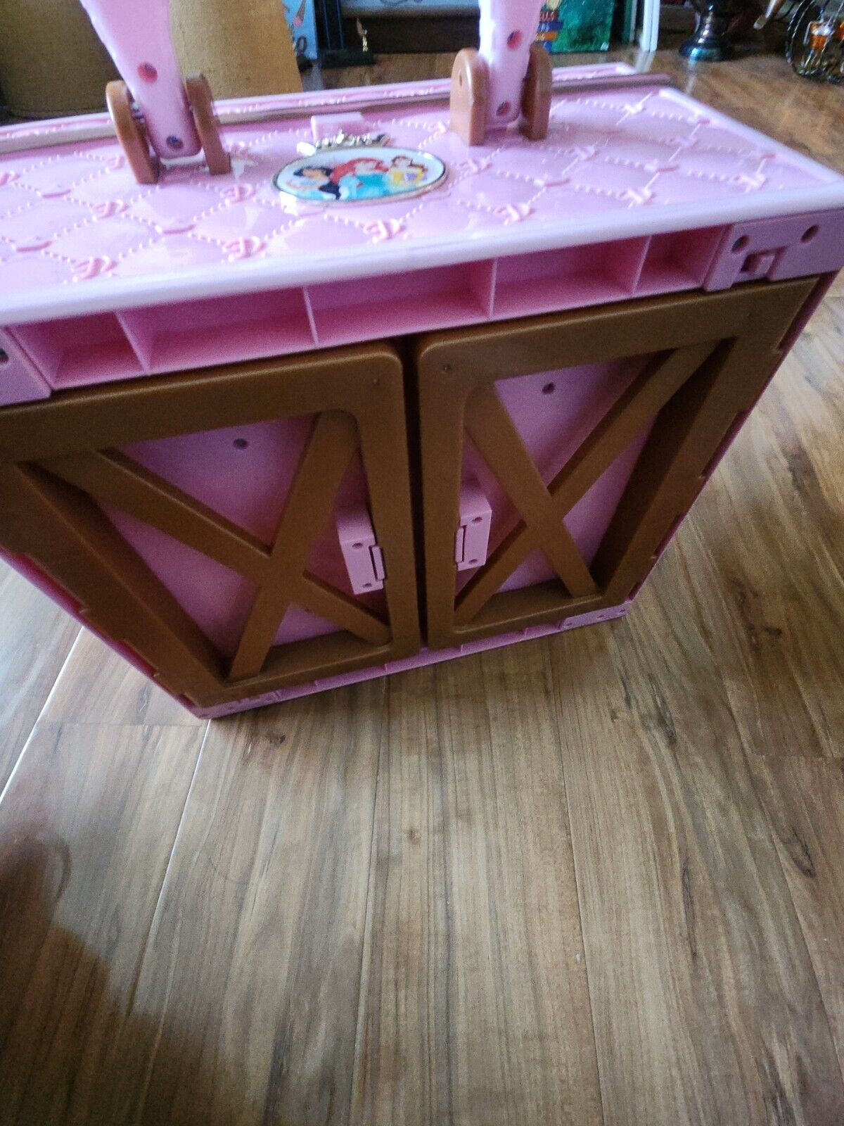 Picture 9 of 12