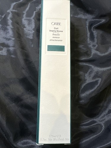 Oribe Curl Shaping Mousse - 5.7oz - Picture 2 of 2