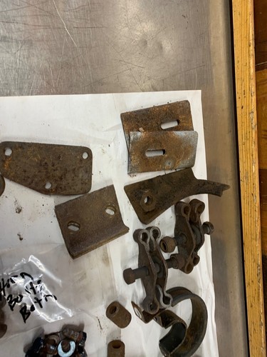 Triumph TR6 • Original Assorted Nuts, Bolts, Parts & Piece Grab Bag. Used. T8447 - Bild 7 von 10