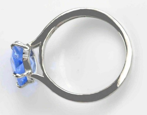 Gorgeous Solitaire Design 1.50CT Pear Cut Blue Topaz Pronged Ring Lab Created - Picture 3 of 6