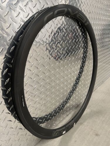 Damaged Roval Rapide CLX 40 Rim - Picture 3 of 12