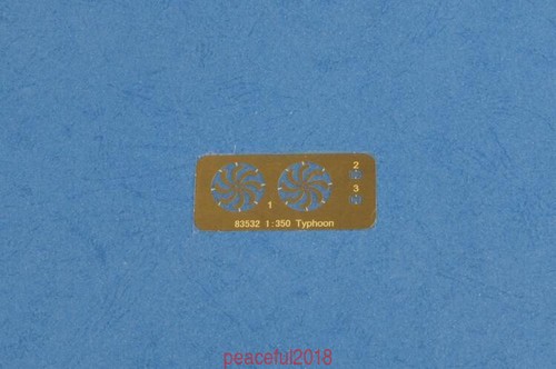 Hobbyboss 1/350 83532 Russian Typhoon Class SSBN - Picture 5 of 5