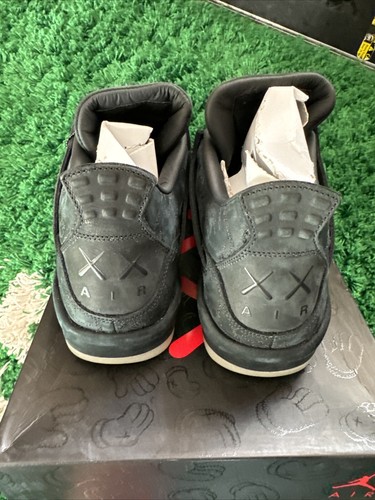 Size 8.5 - Jordan 4 Retro x KAWS Black 2017 SAMPLE - Picture 4 of 6