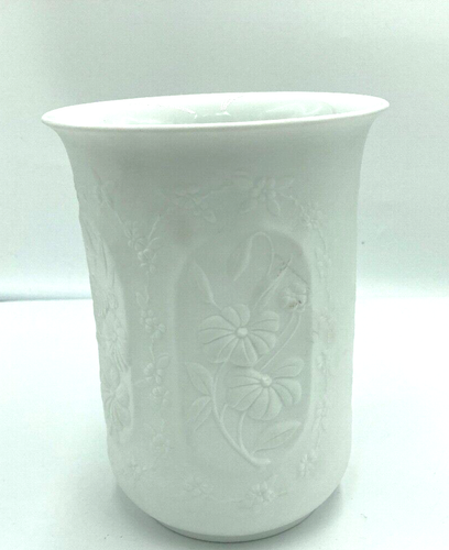 Tolle KAISER VASE floral verziert mit detaillierter Verarbeitung. Sammerstück - Bild 1 von 7