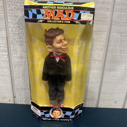 1998 Vintage Alfred E Neuman "Mad Magazine" DOLL Action Figure Collector Item