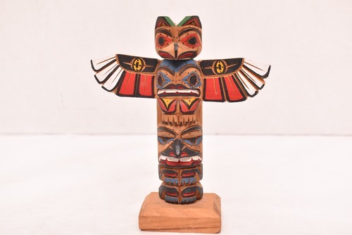 Totem vintage Thunderbird Williams intagliato dipinto firmato Northwest Coast 7" - Foto 13 di 14