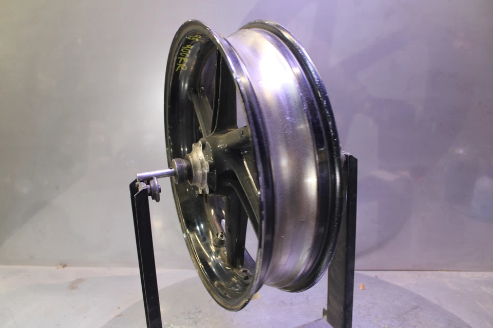 95-97 HONDA CBR900RR 900RR FRONT WHEEL RIM Straight - Image 3 of 4