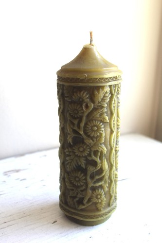 VTG 60s Molded Bas Relief Pillar Candle Olive Green Stumpenferze 9 in Regency - Picture 3 of 7