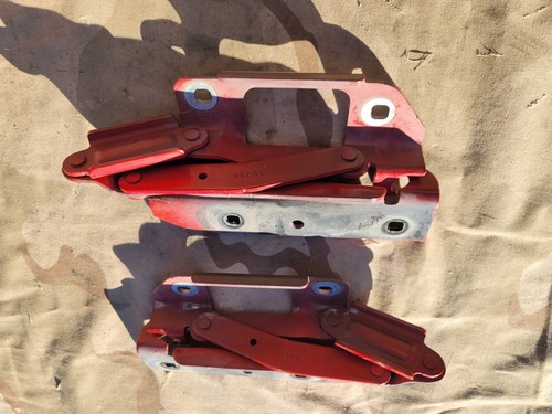 2010-2015 Chevy Chevrolet Camaro SS Pair LH & RH Hood HingesOEM - Picture 5 of 6