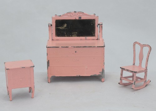 Antiker Tootsietoy Puppenhaus Möbel Schaukelstuhl, Buffet, Beistelltisch - Rosa
