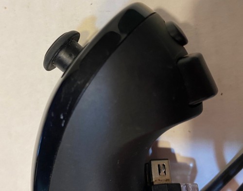 Nintendo Wii Official Black Wired Nunchuk Controller RVL-004 - Picture 3 of 5