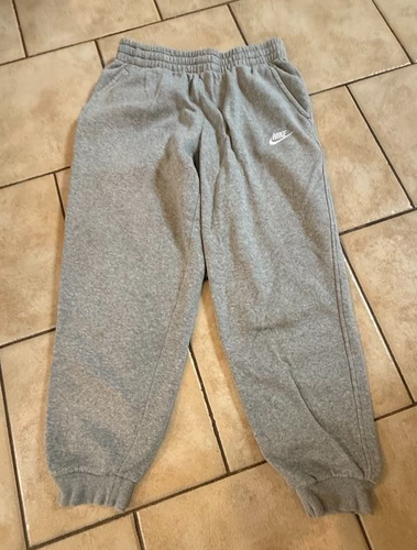 Jungen Nike grau Fleece Jogginghose XL EUC