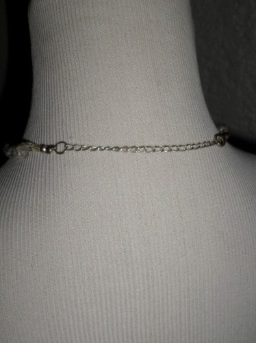 COLLAR ÚNICO CON CUENTAS COLGANTE DE CUARZO - Imagen 3 de 3