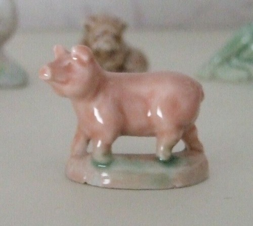 WADE MINIATURES - DISNEY WHIMSIES VILLAGES CHARACTERS FIGURES - CHOOSE FROM MENU - Picture 19 of 130