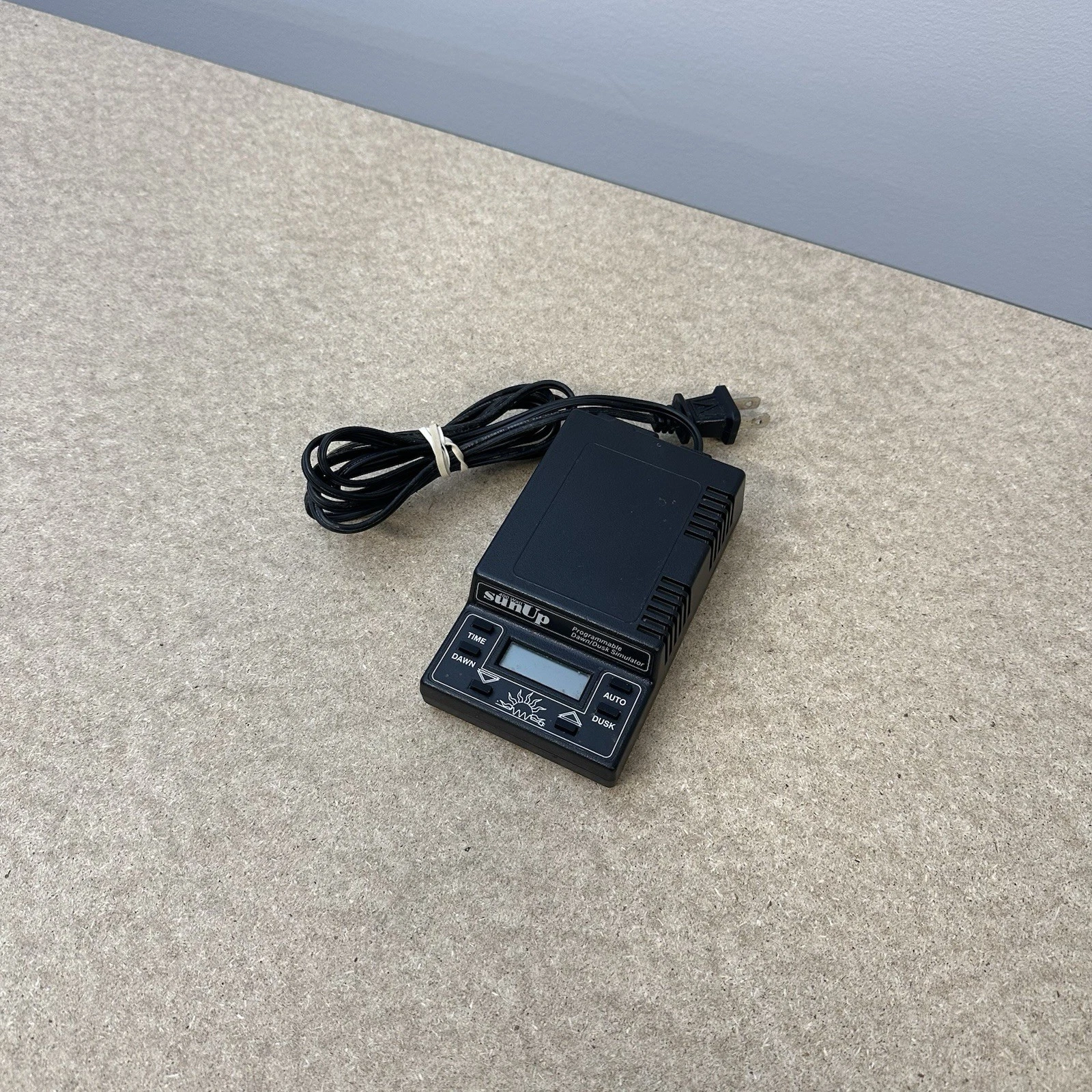 VTG Sun Up TT02 400watt Programmable Dawn / Dusk Simulator - SunUp