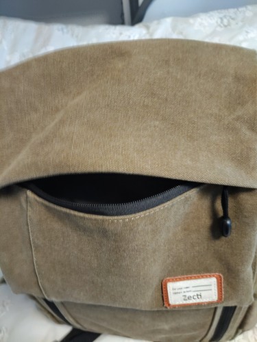 Spacious Multi-Compartment Camera Bag – Ideal for Professionals and Enthusiasts - Picture 8 of 18