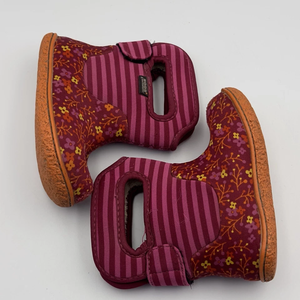 BOGS Waterproof Winter Boots Toddler 7 Flower Stripes Mid Faux Fur Rose Floral - Imagem 4 de 4
