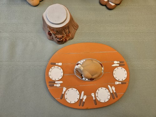 Sweet Tots Thanksgiving Dinner Table Ceramic Pilgrims & Indians Set *READ* - Bild 8 von 24