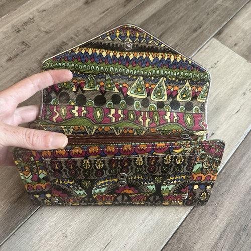 Sakroots Envelope Wallet Wristlet Spirit Desert Artist Circle Rainbow grau schwarz - Bild 6 von 6