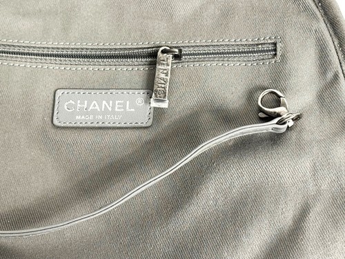 Chanel Rucksack Graffiti Printed Canvas - Bild 9 von 13