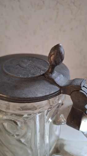Sehr alter Bierkrug aus dickem Glas Pressglas mit Zinndeckel - Bild 4 von 12