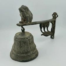 Cast Zinc Spelter Wall Bell Frog Finial Tulip Bracket 3½″ Door Chime 1930s VTG