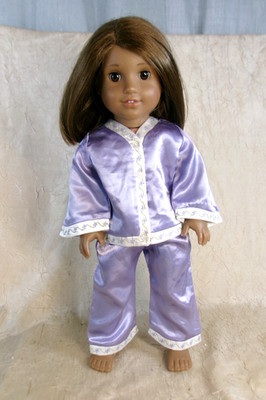 American Girl Truly Me Doll #28 Brown Hair & Eyes Hispanic Nellies Pajamas 2006