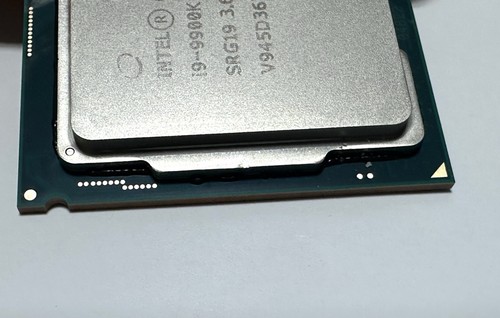 Intel Core i9-9900K SRG19 3,60GHz V945D367 - Zdjęcie 8 z 11