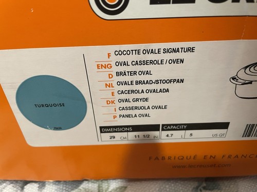 Le Creuset Enameled Cast Iron 5 Quart Oval French Oven Turquoise - Picture 6 of 13