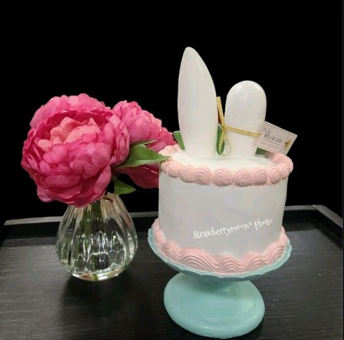Bella Lux Conejito de Pascua Pedestal Pastel con Rosas Figura Decoración Nuevo - Imagen 5 de 6