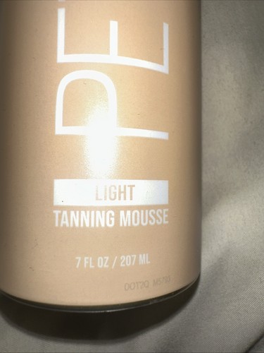 Light Tanning Mousse 7oz - Sunless Self-Tanner for a Natural, - Picture 2 of 4