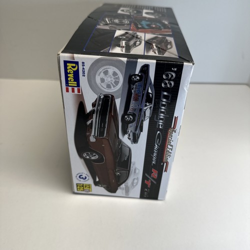 Revell 1/25 1968 Dodge Charger RT 2'n 1 Special Edition 426 Hemi und 440 CU IN - Bild 5 von 8