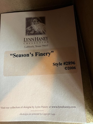 Lynn Haney Texas Victoriano "Seasons Finery" 25.5” Santa Año 2006 Estilo 2896 - Imagen 17 de 17