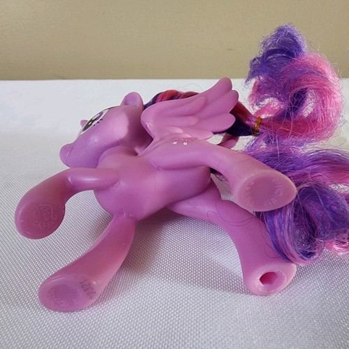 My Little Pony Twilight Sparkle 2016 Hasbro 3.5" Figure MLP Purple-Pink Alicorn - Picture 7 of 9