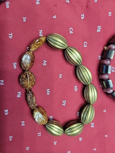 Beaded Stretch Bracelets Lot Of Four- Two Magnetite - Picture 5 of 5