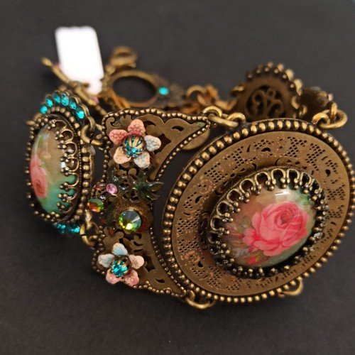 Michal Negrin Wide Bracelet Cabochon Roses Statement Flowers Victorian Crystals - Picture 21 of 22