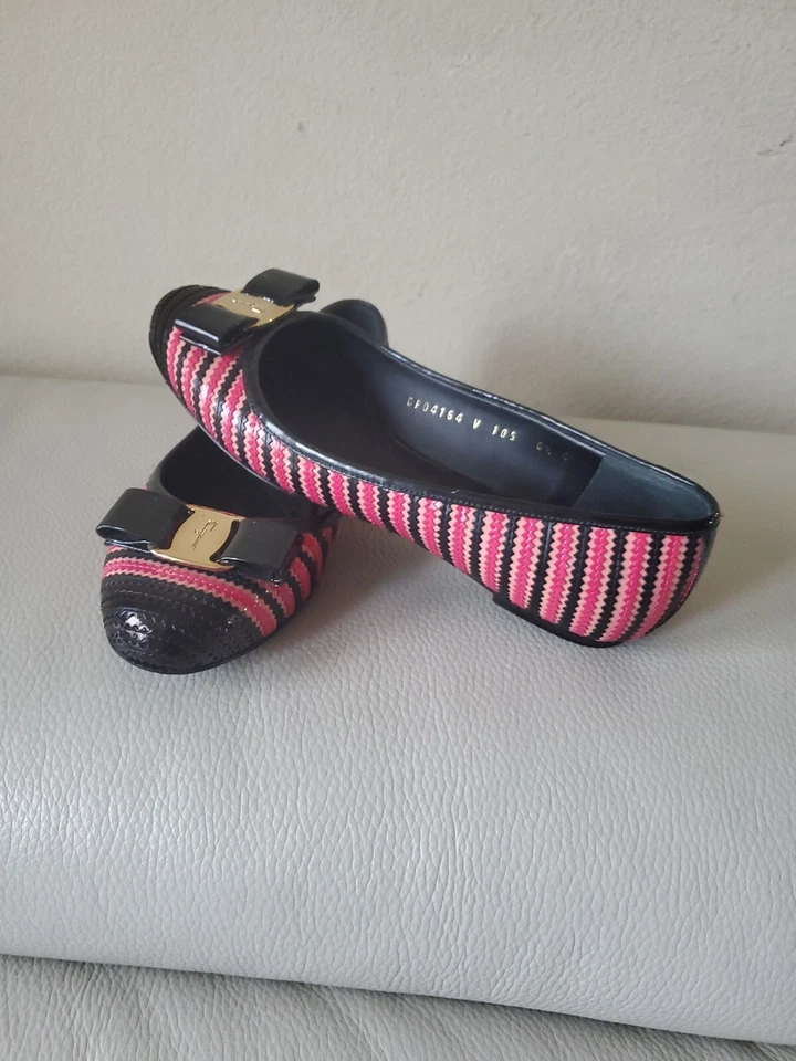 SALVATORE FERRAGAMO Rayas Rosa Negro Varina Arco Acento Ballet Pisos Talla 6.5 C Foto 3 de 4