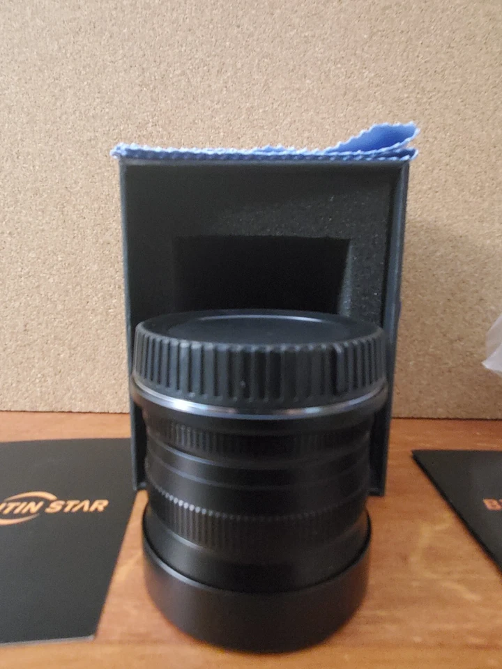 Brightin Star 7.5mm Focus Aperture F2.8 EOSM 180° Ultra Wide Angle *Open-box/New - Image 3 of 4