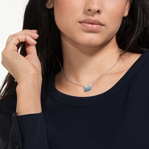 Swarovski Iconic Swan Pendant, Blue, Rhodium Plated, Medium -5512095 New - Picture 4 of 4