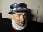 Royal Doulton Figurine Toby Mug Beefeaters Made In England E93 Po