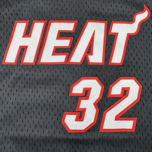 Mitchell & Ness NBA HWC Miami Heat 2005-06 Shaquille O’Neal Swingman Jersey Kids - Picture 6 of 12